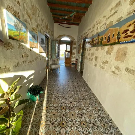 The Artist House Komos Lejlighed Pitsidia